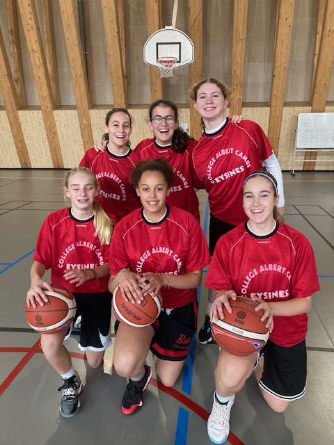 Minimes Filles (1) Minimes Filles (1)